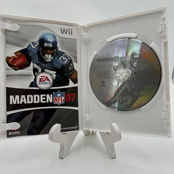 Madden NFL 07 (Nintendo Wii, 2006) video game - Picture 3 of 3